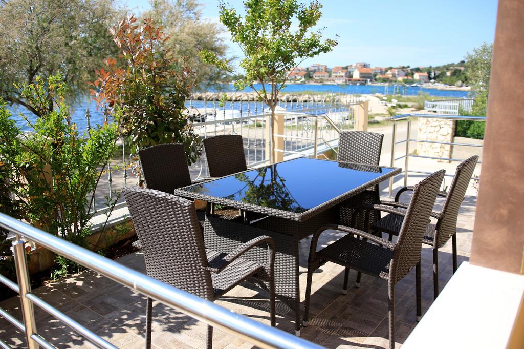 Apartments Superba Brodarica  Zewnętrze zdjęcie